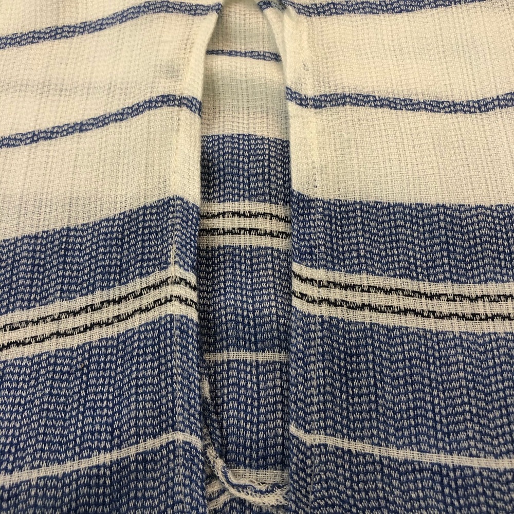 J Crew Summer/weight Cape/Scarf - Picture 3 of 6